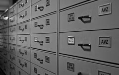 "#316 AVZ Database" von adesigna bei flickr.com
