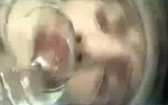 Die Kamera in der Wasserflasche: Screenshot aus "recording"