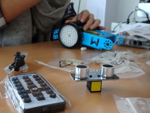 mBot wird zusammengeschribt